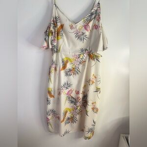 Cotton On Yellow Green Flutter Sleeve Sundress women. Size L